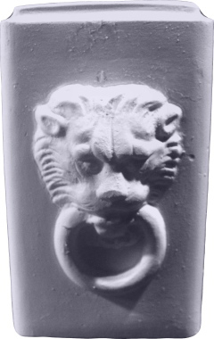 Lion Plaster Pencil Holder