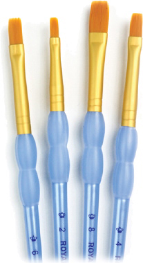 GOLDEN TAKLON 4 PC SHADER BRUSH SET - Royal Langnickel